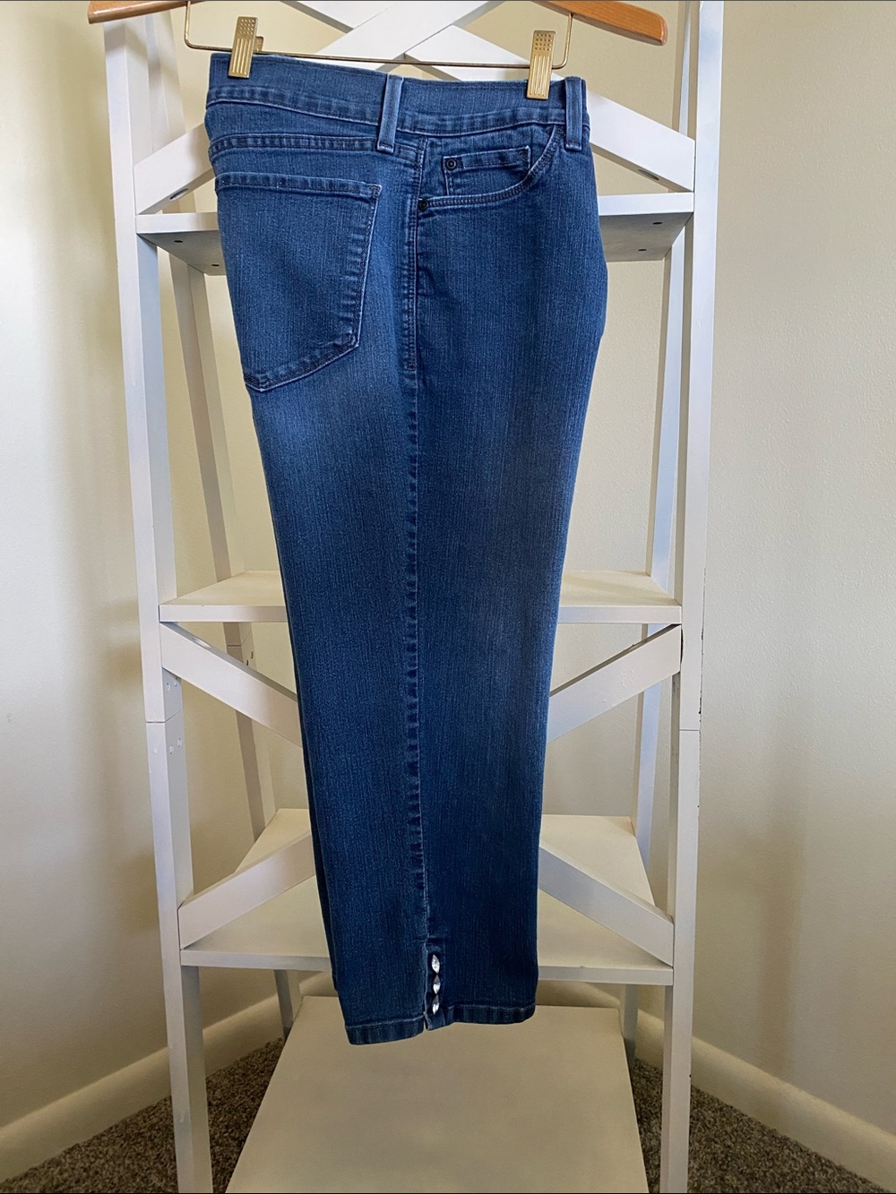 NYDJ Women’s Crop in Blue Wash